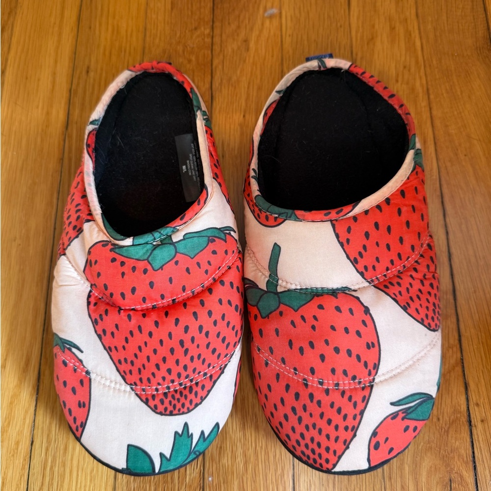 Baggu Strawberry Slippers